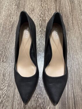 Alfani Black Pointed-Toe Leather Pumps